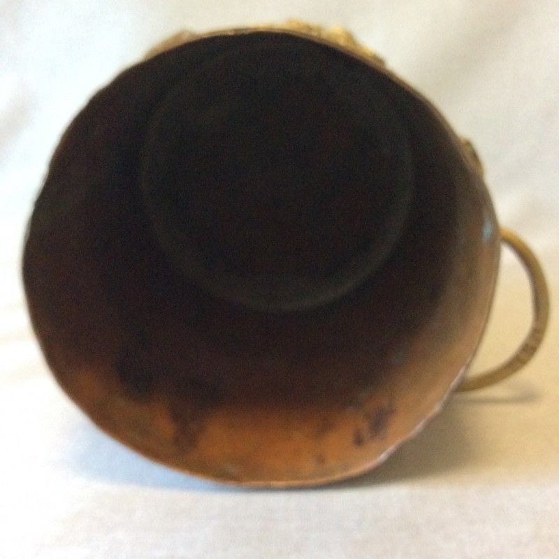 grand_pot_rituel_a_encens_de_ceremonie_bouddhisme_bouddhiste_