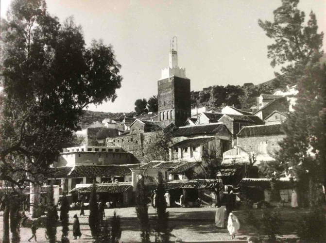 maroc,_tirage_argentique_anonyme_entre_1930_et_1960__al-_maghrib