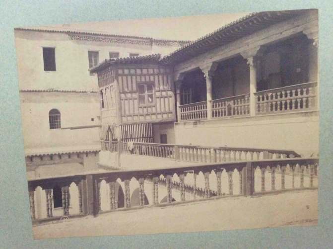 algerie__tirage_albumine_depoque_1884,_voyage__27,2_cm_x_19,8_cm__pavillon_a_alger_