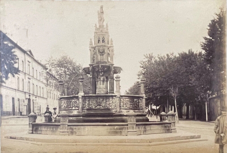 3_tirages_albumines_clermont_ferrand_fontaine_damboise_+_eglise_+_maison_1892