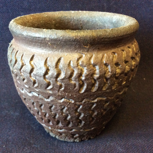 poterie_en_gres_decor_geometrique_ethnique__anonyme_a_determiner_afrique_?