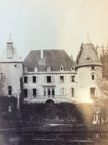 chateauneuf_castum_novum_saone-et-loire_cliche_albumine_circa_1875_anonyme