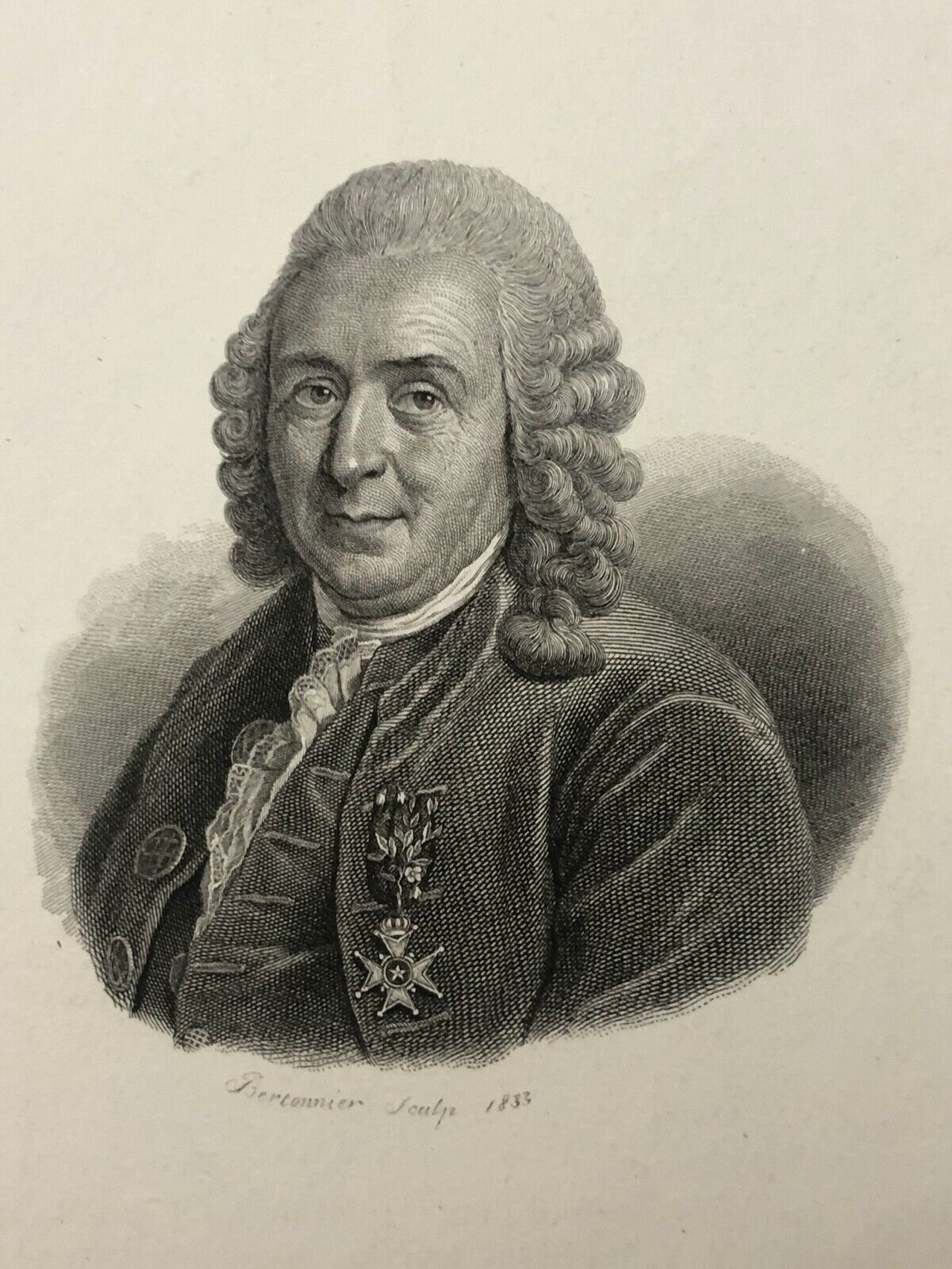 carl_linnaus_puis_carl_von_linne,_naturaliste_suedois_1707-1778_naturaliste__grave_par_bertonnier_1833
